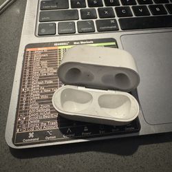 Apple Airpod Replacement Charging Case Only (3rd Gen)  A2566- Tested