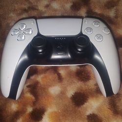 PS5 controller