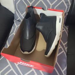 Nike Air Max Thea Mid Women's Size 7.5