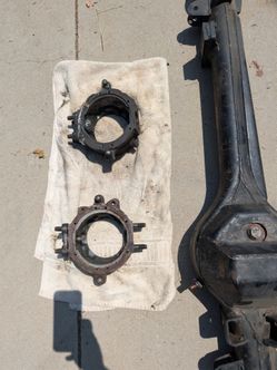 Toyota Truck 4wd Front Axle Housing and Knuckles