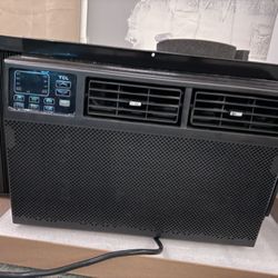 8,000 BTU Smart TCL Air Conditioner 