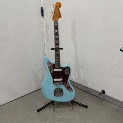 Fender Jaguar Squier Blue