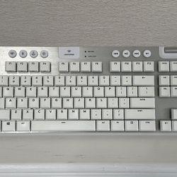 Logitech G915 TKL Tenkeyless Lightspeed Wireless RGB Mechanical Gaming Keyboard, Low Profile Switch Options, Lightsync RGB, Advanced Wireless and Blue