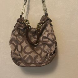 Bag For Women Coach Like New Dimensions Length 14” Wide 16”