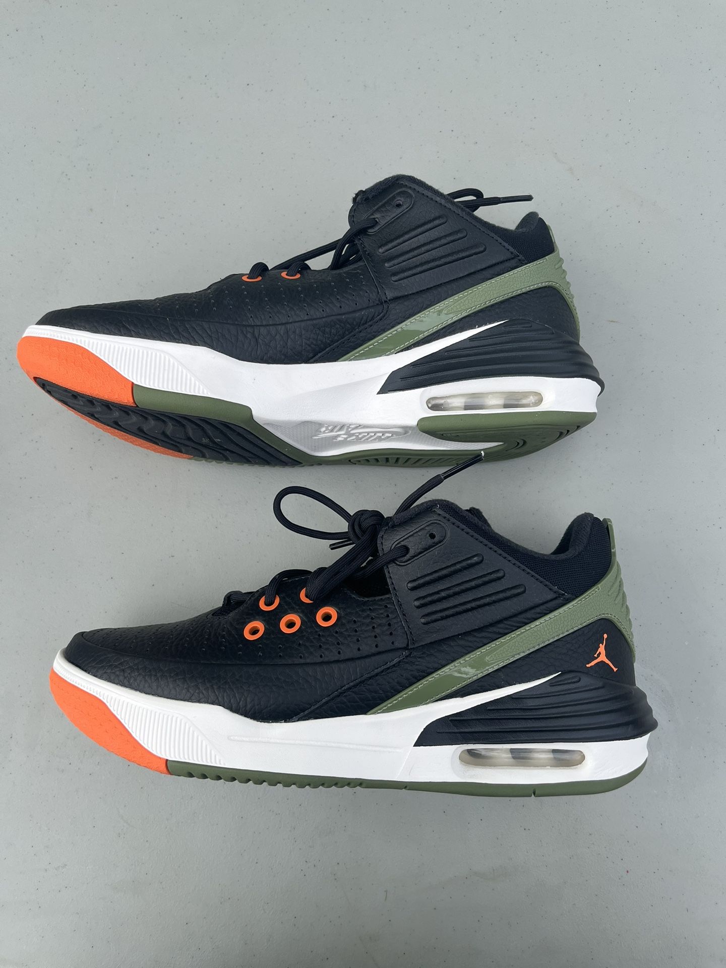 Jordan Max Aura 5