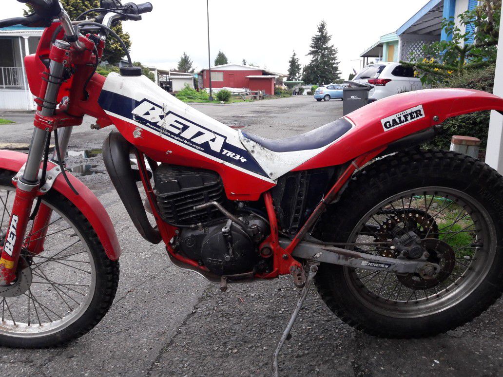 87 Beta tr34 trials/dirt bike