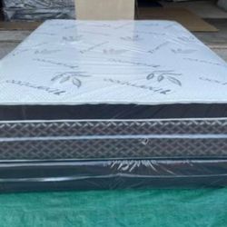 NEW mattress pillowtap queen