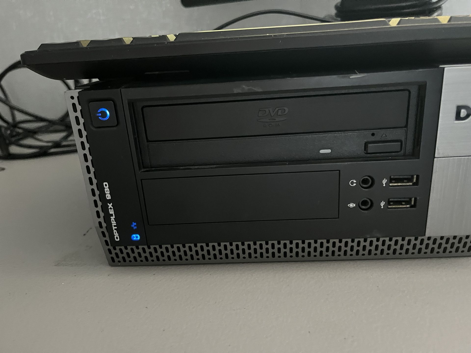 Dell OptiPlex 980 Workstation Personal Business Computer