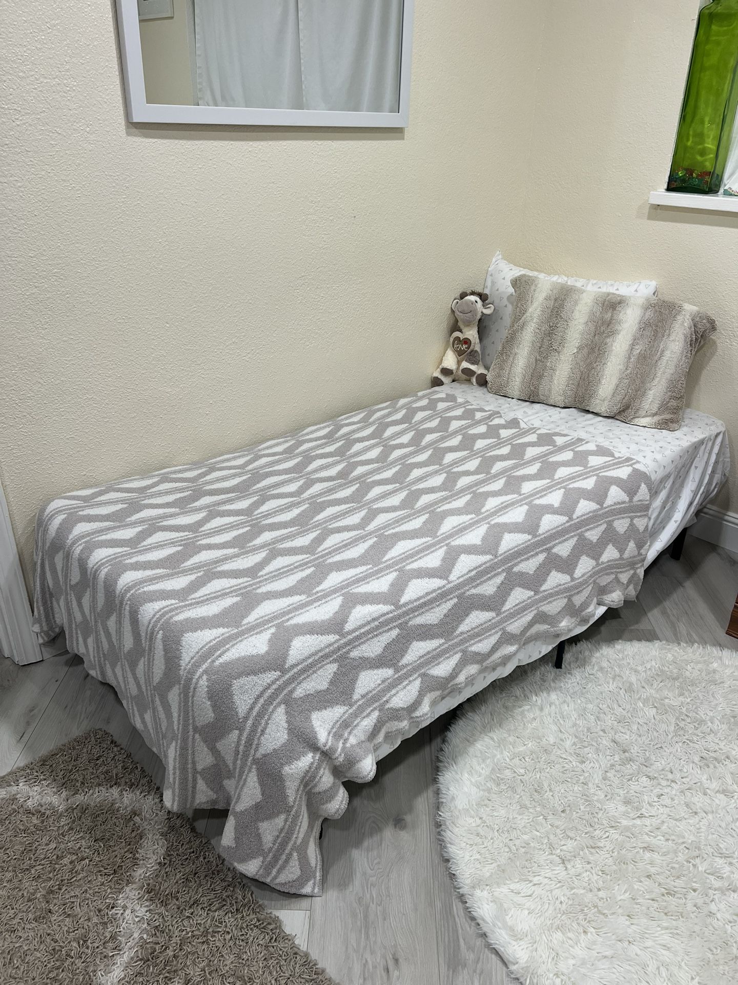 Twin Bed
