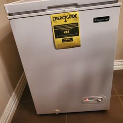 MAGIC CHEF DEEP FREEZER 