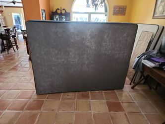 Queen size box springs