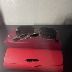Black Cartier sun glasses