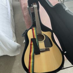 Fender Guitar With Case 