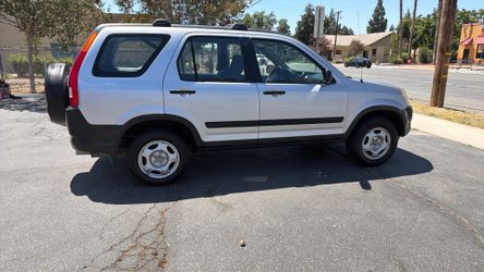 2004 Honda CRV low miles 70,000
