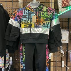 Girl’s Outfit 