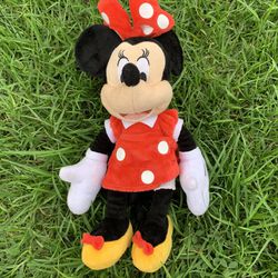 minnie mouse plush backpack 