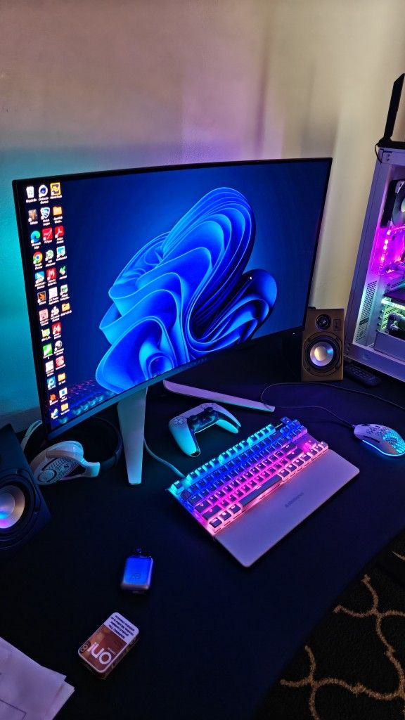 Alienware 32" QD-OLED 4k 240hz Monitor AW3225QF