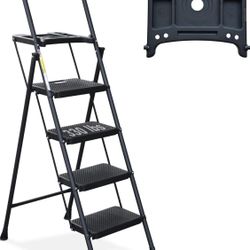 4 Step Folding Ladder 