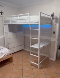 Loft Bed - Twin