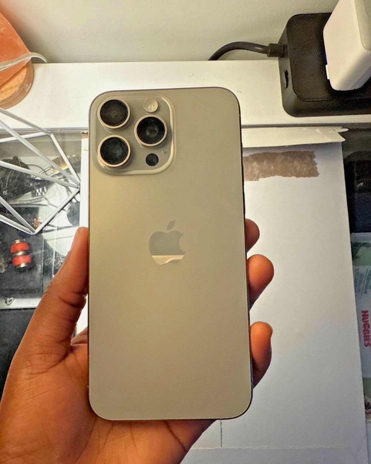 iPhone 15 Pro Max