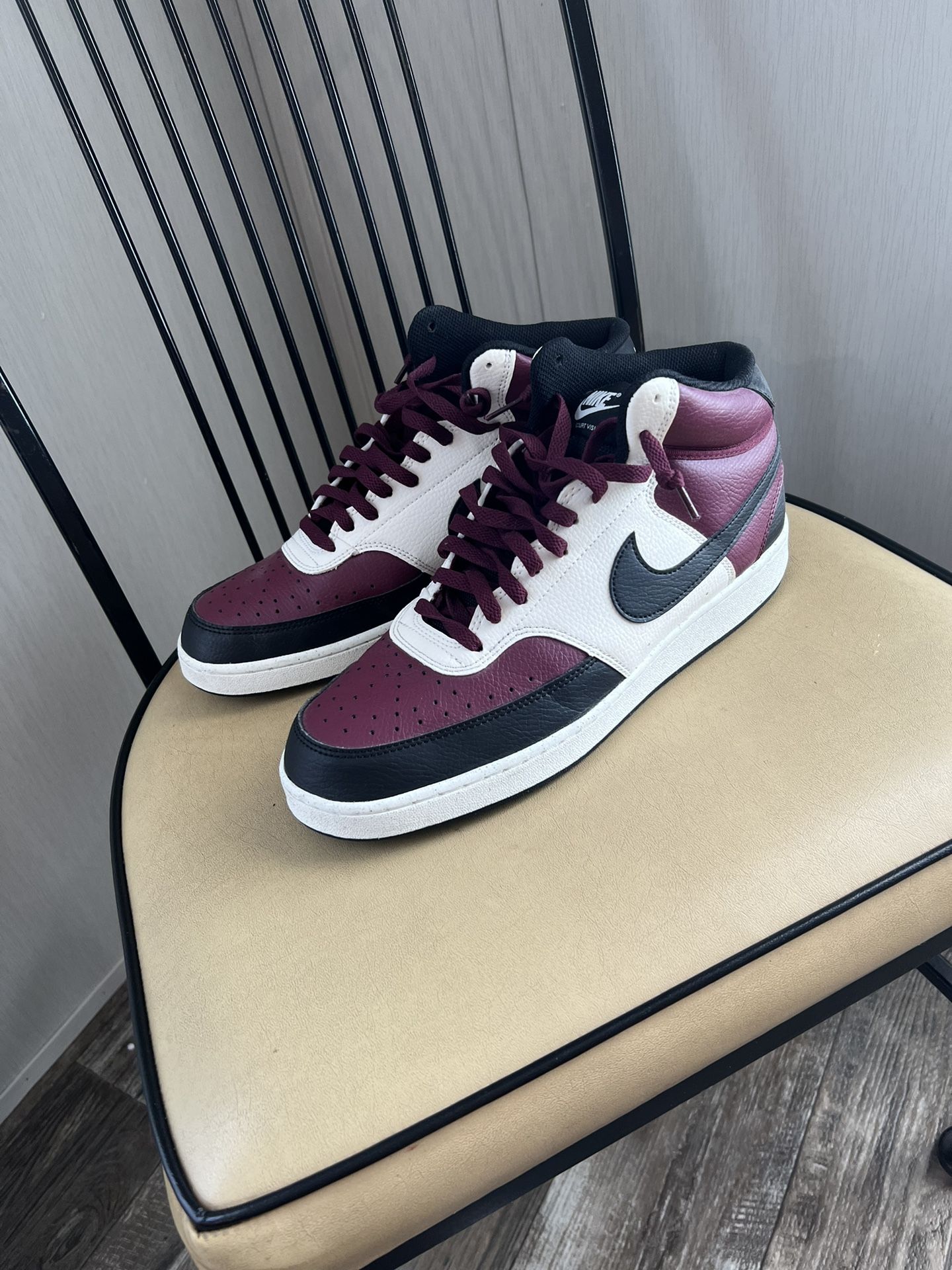 Nike court vision size 11.5 like new $60