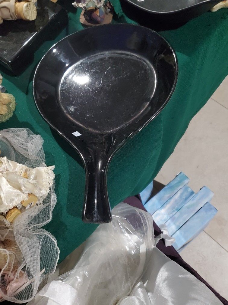 Glazed Black Pottery One Handle Server 