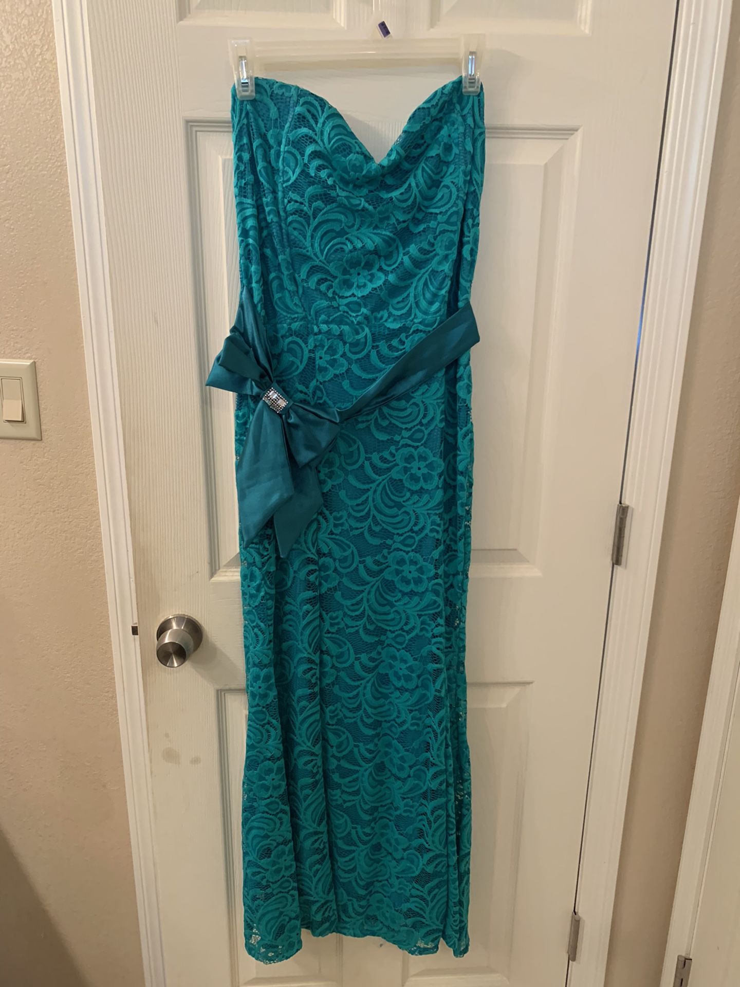 Green Dress Used Ones