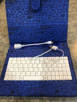 Tablet case with keyboard