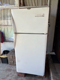 Free fridge