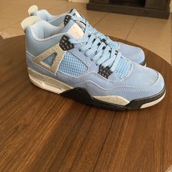Nike Retro 4 “University Blue”  Men’s Size 10 (Brand New)