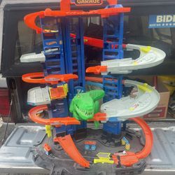 Hot Wheels Ultimate Garage