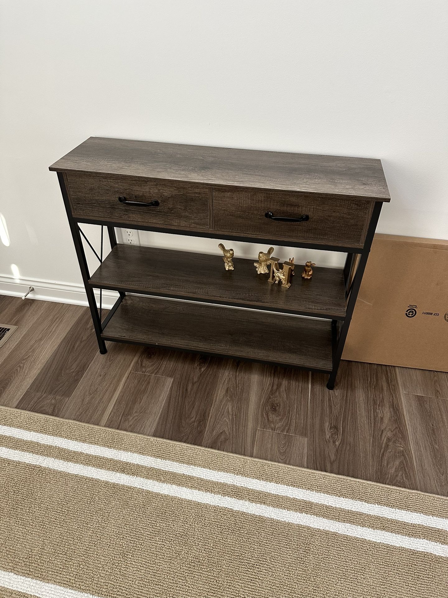 Console Table Entry Table
