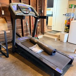 Horizon T101 with fitness mat