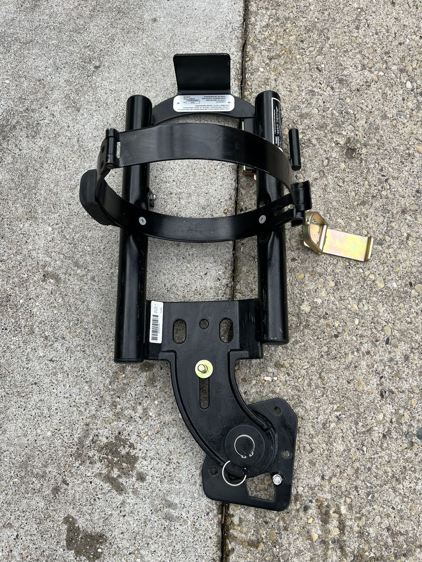 Forklift Tank Bracket