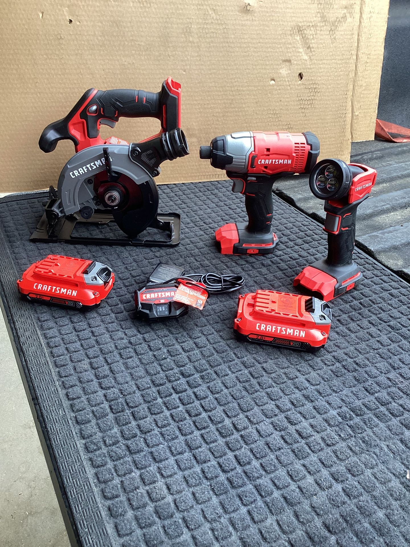 CRAFTSMAN V20 COMBO KIT 2 BATTERIES AND CHARGER INCLUDED