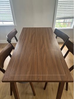 dining table with 4 chairs