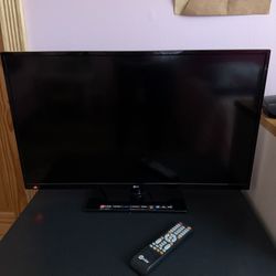 32 Inch Flatscreen Tv With Remote