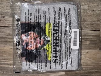 Supreme (Aretha Franklin) Tee Grey Large