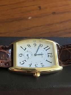 Women’s Coach Watch