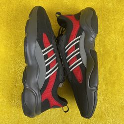 adidas Haiwee Core Black Scarlet FV4595 Size US Men's 12.5