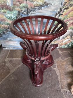 🪵 Unique Carved Wood Accent Table w/ Horse Base – Vintage Style