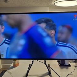 Samsung TV 52" 