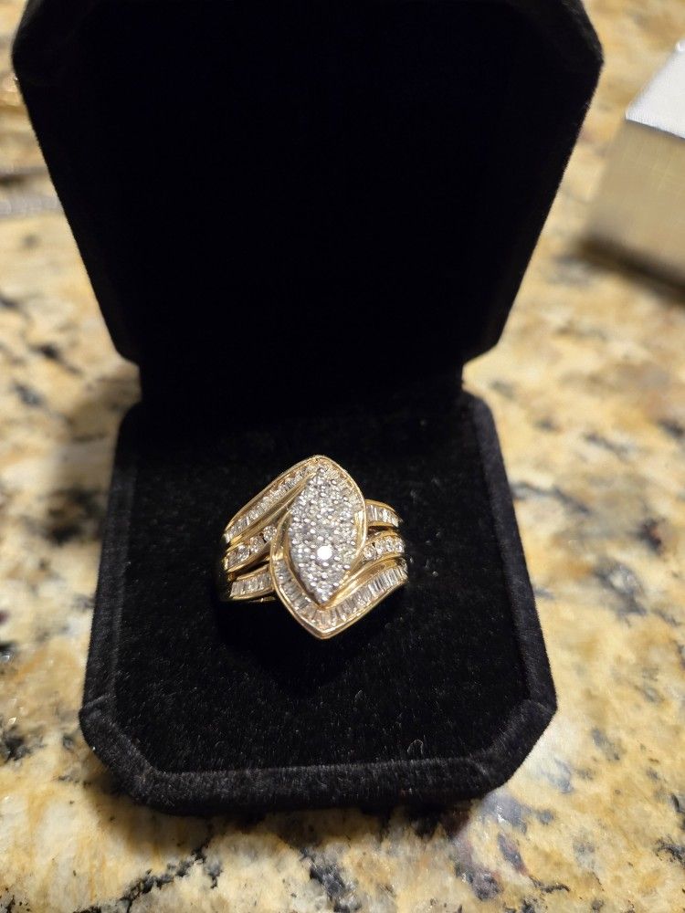 2 Carat Diamond 14 Carat Gold Ring