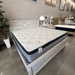 4 PC KING BEDROOM SET