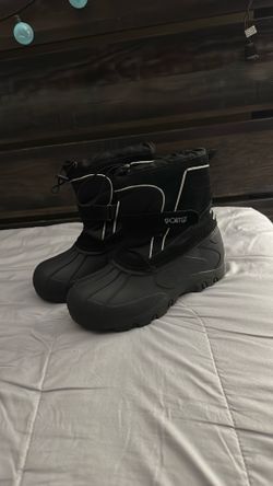 ❄️ Sporto Kids Winter Boots – Kids Size XL (6–7)