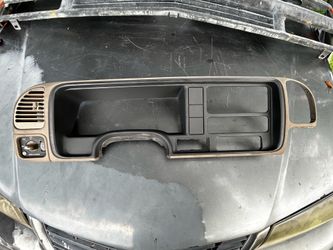 Dash bezel/ 99 Tahoe