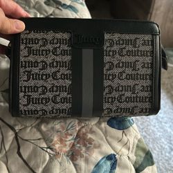 Juicy Couture Wristlet 