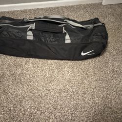 Nike Shield Lacrosse XL duffel bag