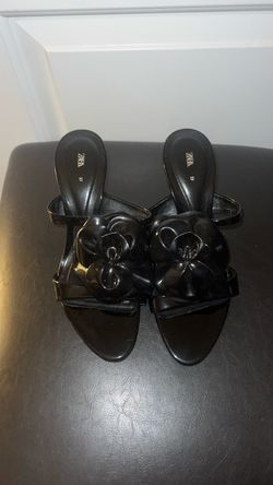 Zara Black Heeled Sandals Size 37