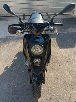 200CC SCOOTER